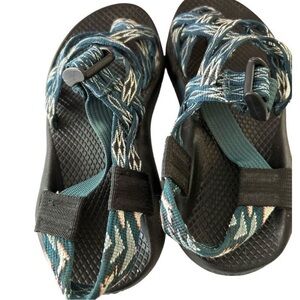 Chaco sandals Women's ZX/2 Classic Sport Sandals Size 6 Multicolor Angular Teal
